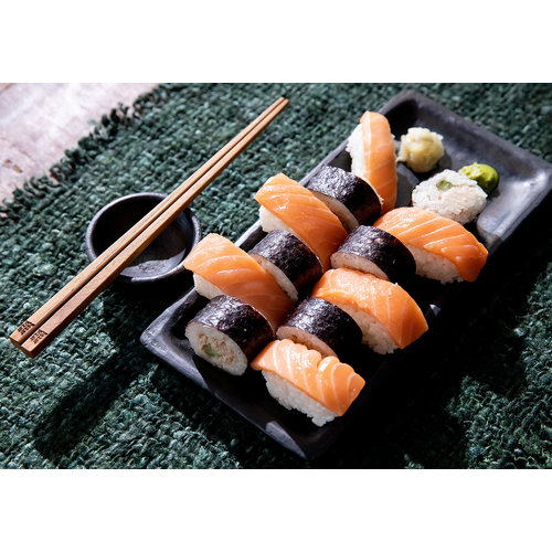 Bazar Bizar The Burned Sushi Plate - Black - L