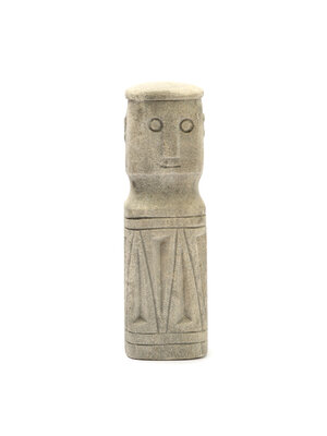 Bazar Bizar Sumba Stone Statue #04