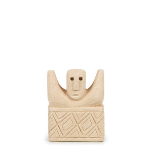 Bazar Bizar The Sumba Stone #17