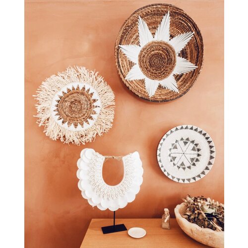 Uma Cantik Pandawa Wall Plate Natural - L