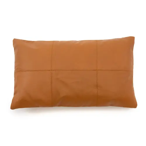 Bazar Bizar Het Six Panel Leather Kussenhoes - Kameel - 30x50