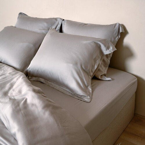 Coco & Cici TENCEL™ - Sateen Kussensloop Taupe