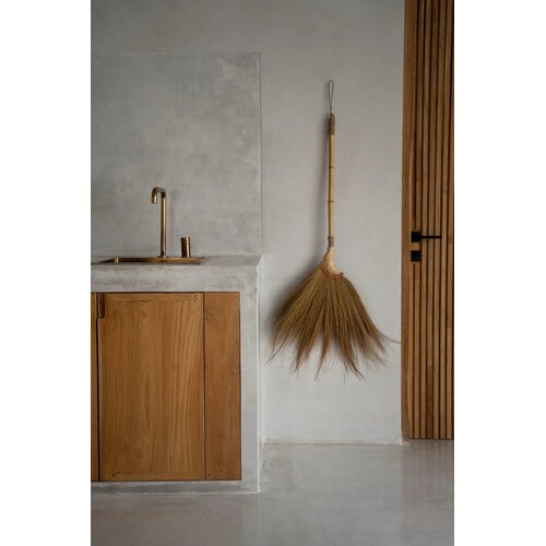 Bazar Bizar Bezem The Rayung Broom - Natural Bazar Bizar Bezem The Rayung Broom - Natural