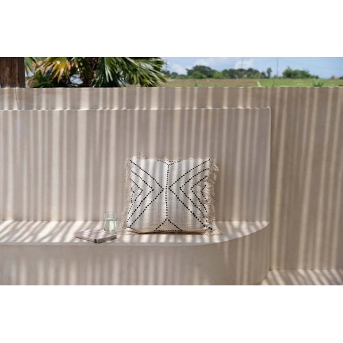 Bazar Bizar Antwerp De Tribal Kussenhoes - Naturel Zwart