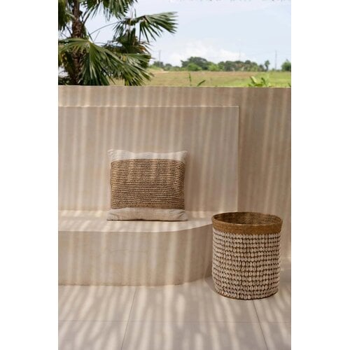 Bazar Bizar Antwerp De Raffia Stamp Kussenhoes - Naturel