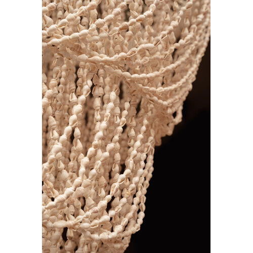 Bazar Bizar Antwerp The Ocean Tower Shell Chandelier - Natural - L Bazar Bizar Antwerp The Ocean Tower Shell Chandelier - Natural - L