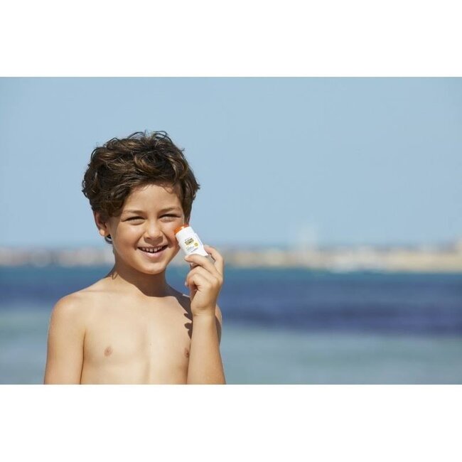 HelioCare HELIOCARE 360° Pediatrics Stick SPF50+