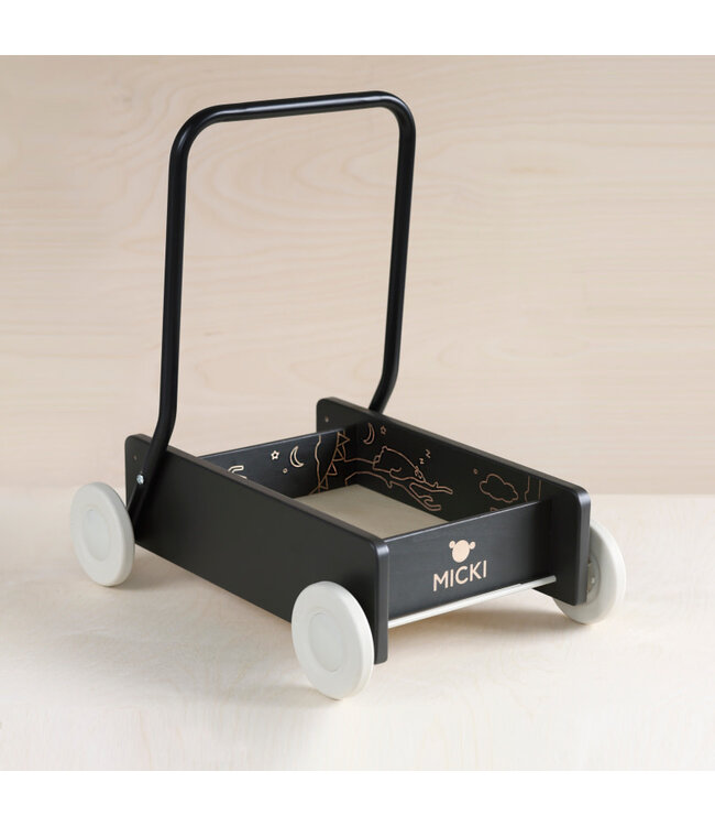 Micki | Houten duwwagen | 45 x 35 x 47 cm | Zwart | 1+   (gemonteerd)