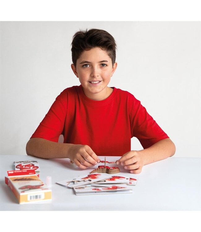 Eugy | 3D Cardboard Model Kit | Prehistoric Life | Tyranno | 6+