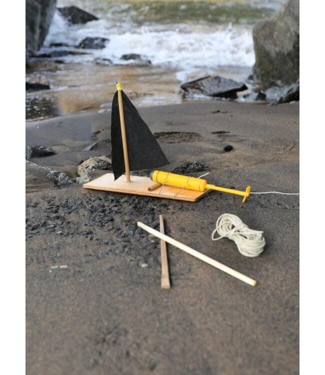 Kikkerland | Huckleberry Motor Boat | 8+