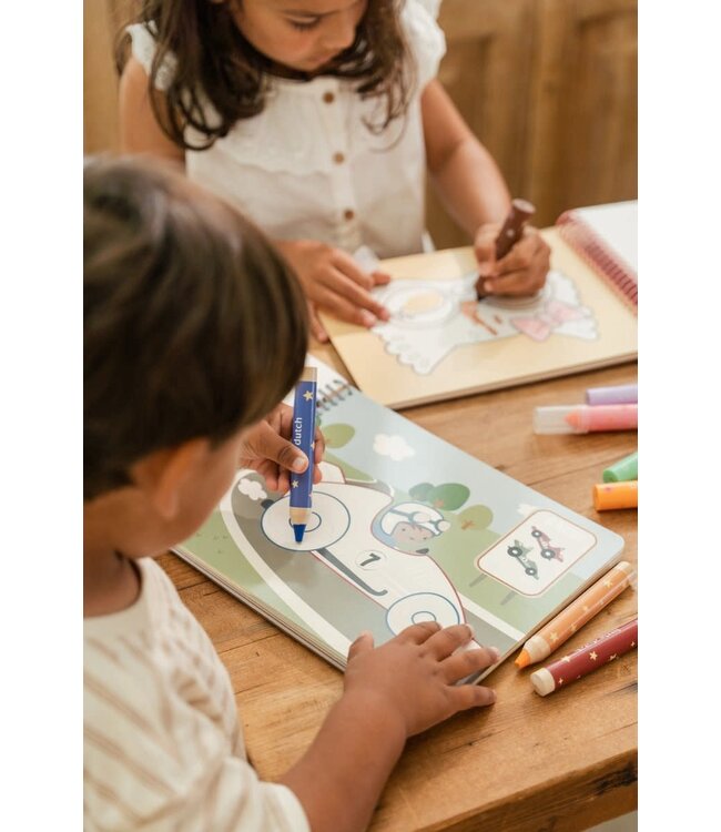 Little Dutch | Knutselboek Jim & Friends | Auto's Maken | inclusief kindveilige Schaar | 3+