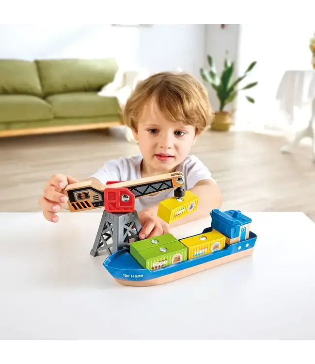 Hape | Railway | Cargo Ship & Crane | 3+