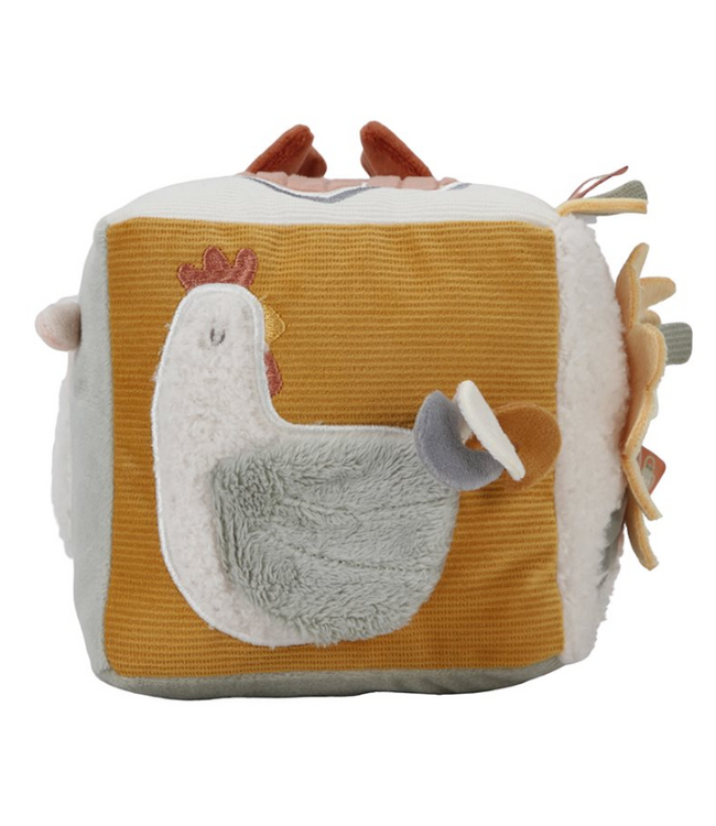 Little Dutch | Stoffen Kubus | Activiteitenkubus met rammelaar | Little Farm | 14 cm | 0+