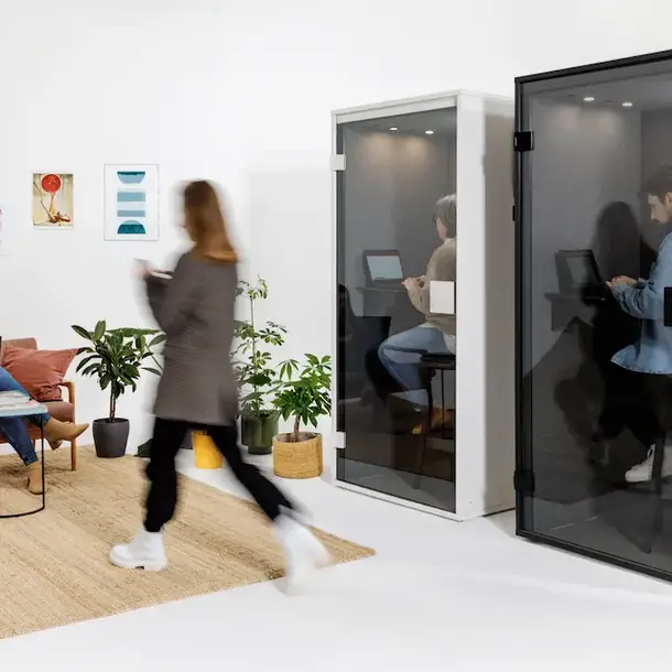 Telefonbox weiß - Preis auf Anfrage