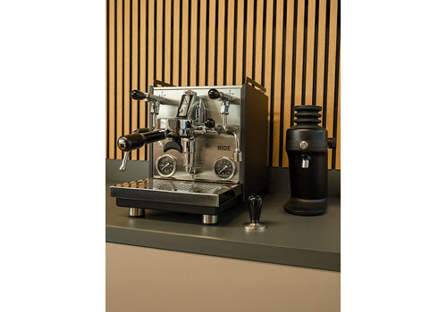 Profitec Black Friday DEAL: Profitec RIDE Special edition met gratis Singe Dose molen !