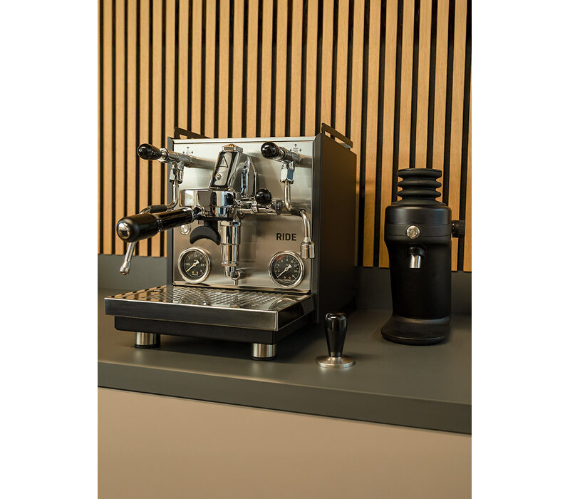 Black Friday DEAL: Profitec RIDE Special edition met gratis Singe Dose molen !