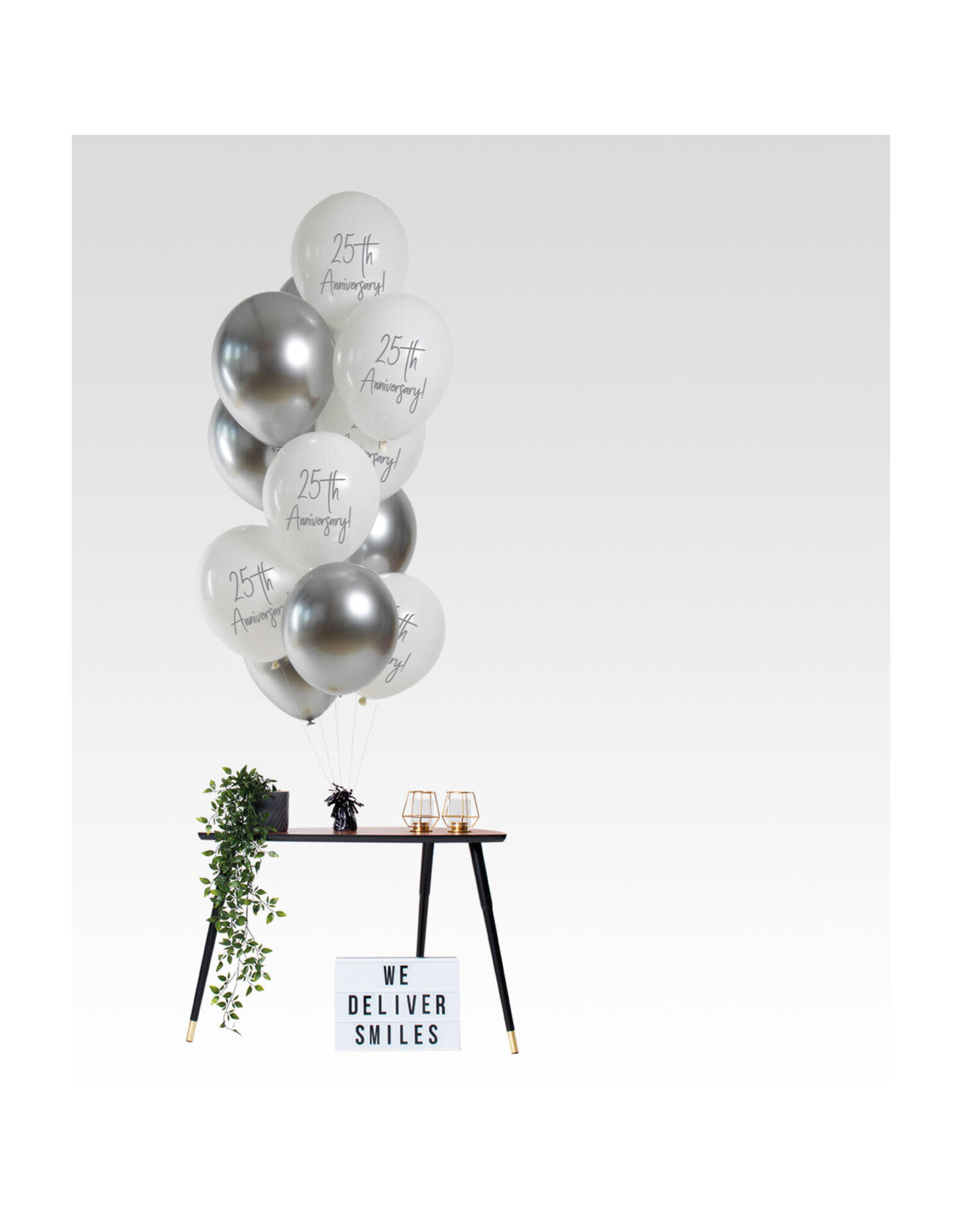 Latex ballonnenset 25th anniversary 33 cm 12 stuks