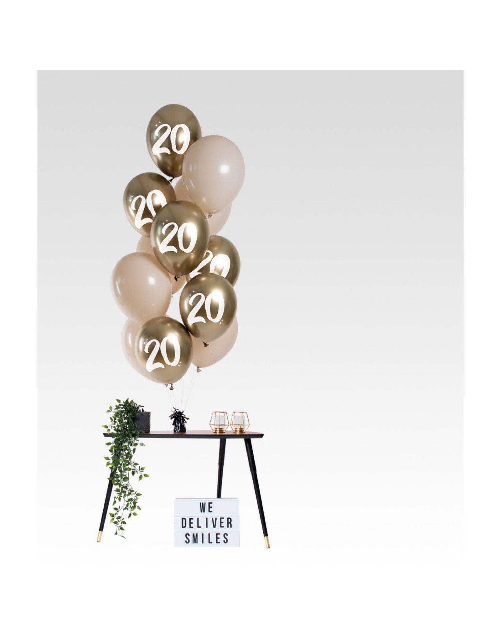 Latex ballonnenset golden latte 20 jaar 33 cm 12 stuks