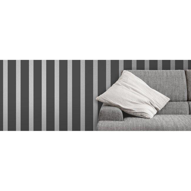 Dutch Wallcoverings Behang streep donkergrijs/glitter - papierbehang - 10m x 53cm - 40202