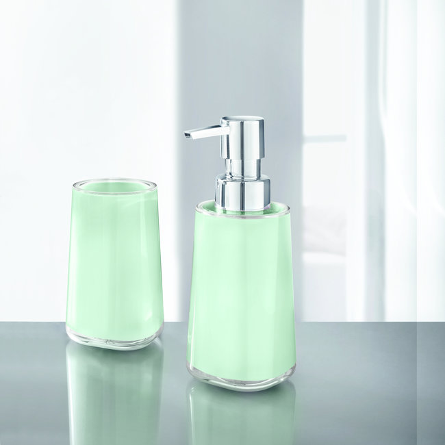 Kleine Wolke Zeeppomp Mable Maledivia