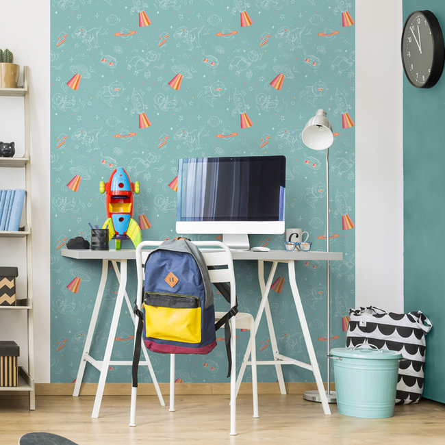Dutch Wallcoverings Duch Wallcoverings - My Kingdom- Animals in Space groen - vliesbehang - 10m x 53cm - M368-04