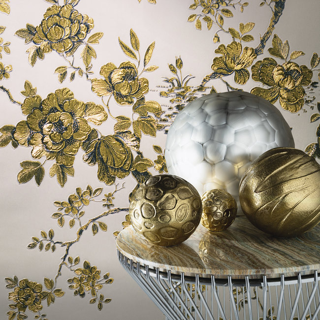 Dutch Wallcoverings Roberto Cavalli 8 - bloem beige/goud - vliesbehang - 10m x 1,06m - 19041