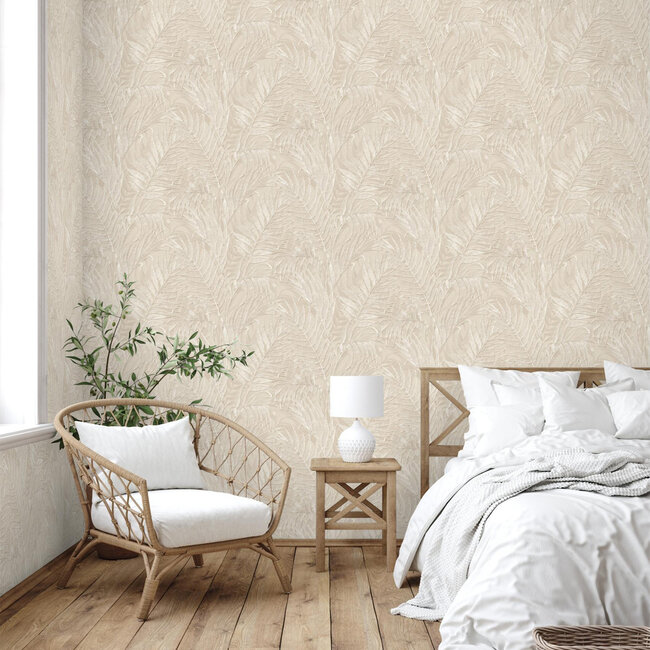 Dutch Wallcoverings Duch Wallcoverings - Grace Tropical palm leaf beige - vliesbehang - 10m x 53cm - GR322102