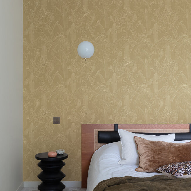 Dutch Wallcoverings Dutch Wallcoverings - Omura- Galapalos beige - Vliesbehang - 10m x 53cm - A69302