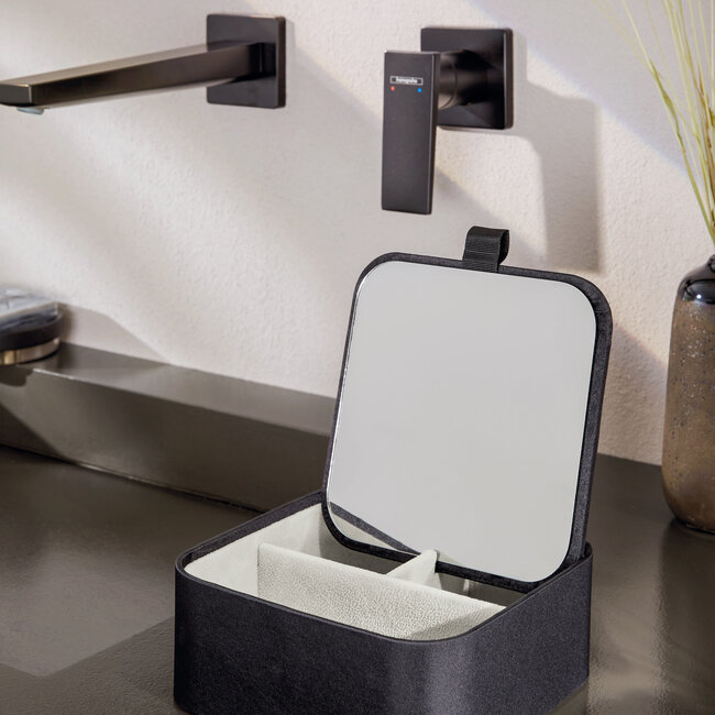 Kleine Wolke Kleine Wolke bad organisation Casella M (zwart)