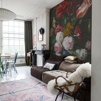 Dutch Wallcoverings Vliesbehang - Painted Memories - Flowers in Vase - 8018 - 200cm x 270cm Dutch Wallcoverings Vliesbehang - Painted Memories - Flowers in Vase - 8018 - 200cm x 270cm
