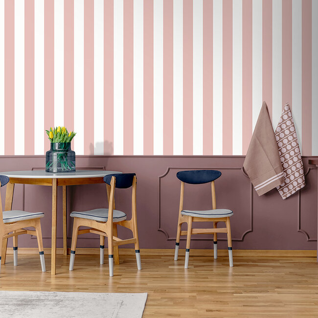 Dutch Wallcoverings Dutch Wallcoverings - Collectie Flora - Flora/Illusion- blokstreep roze/wit - Vliesbehang - Rolmaat 53cm x 10m - Materiaal Vlies - Goed afneembaar - Muur inlijmen - Art.nr. A837-23