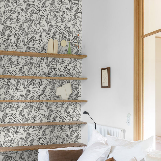 Dutch Wallcoverings Dutch Wallcoverings - Karuna- Valadera wit/zwart - Vliesbehang - 10m x 53cm - A71802