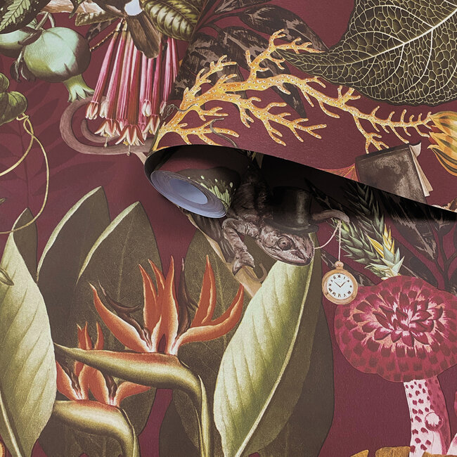 Dutch Wallcoverings Dutch Wallcoverings - FC Arboretum- Reverie Burgundy - Vliesbehang - 10m x 53cm - 91769