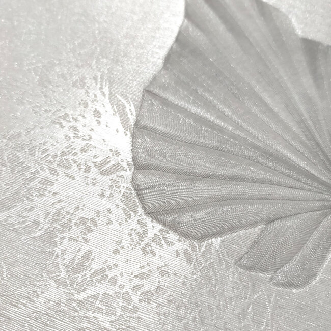 Dutch Wallcoverings Dutch Wallcoverings - FC Eleganza- Amarante Dove - Vinyl op papier - 10m x 53cm - 36250