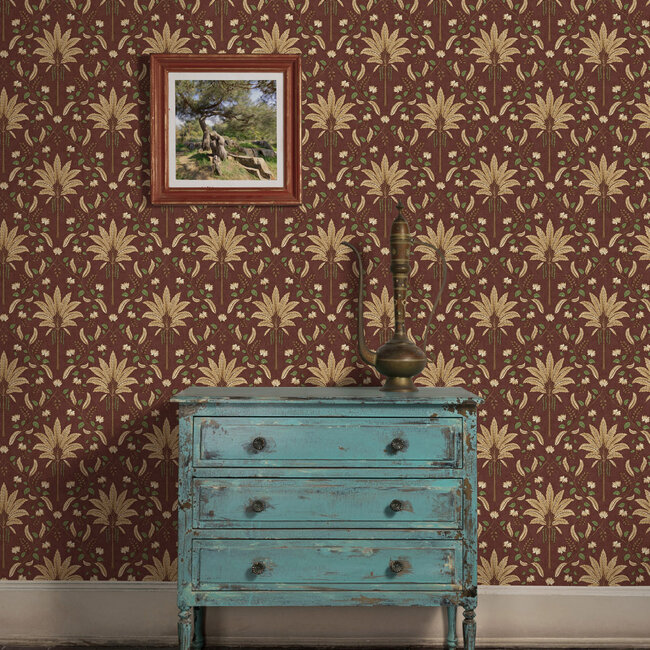 Dutch Wallcoverings Dutch Wallcoverings - FC Journey to the East - Ariara Maroon - Vliesbehang - 10m x 53cm - 91792