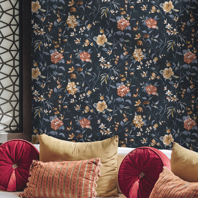 Dutch Wallcoverings Dutch Wallcoverings - FC Journey to the East - Sazanka Navy  - Vliesbehang - 10m x 53cm - 91850