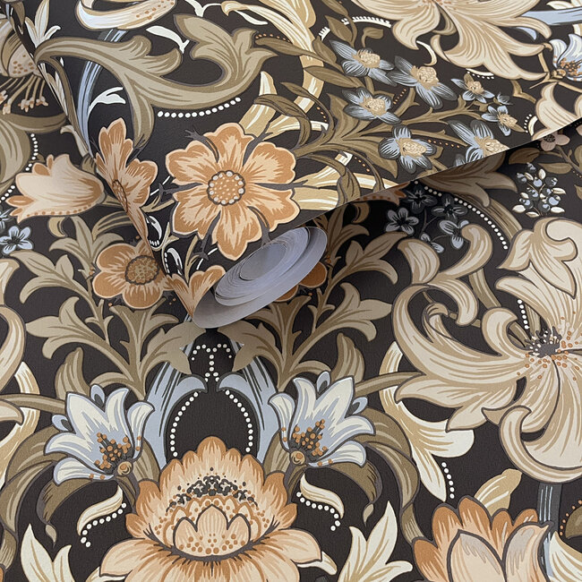 Dutch Wallcoverings Dutch Wallcoverings - FC Tales of the Manor - Fleurmont Charcoal/Orange - Vliesbehang - 10m x 53cm - 91900