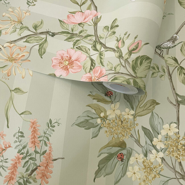 Dutch Wallcoverings Dutch Wallcoverings - FC Tales of the Manor - Camberley Sage - Vliesbehang - 10m x 53cm - 91930