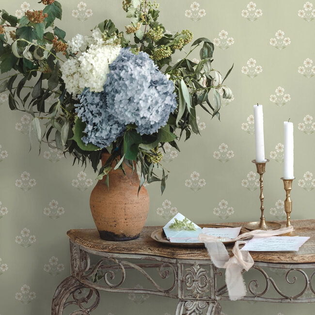 Dutch Wallcoverings Dutch Wallcoverings - FC Tales of the Manor - Isadora Sage - Vliesbehang - 10m x 53cm - 91991
