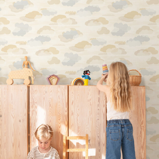 Dutch Wallcoverings Dutch Wallcoverings - Little Dreamers- Figari beige - Vliesbehang - 10m x 53cm - LD2019