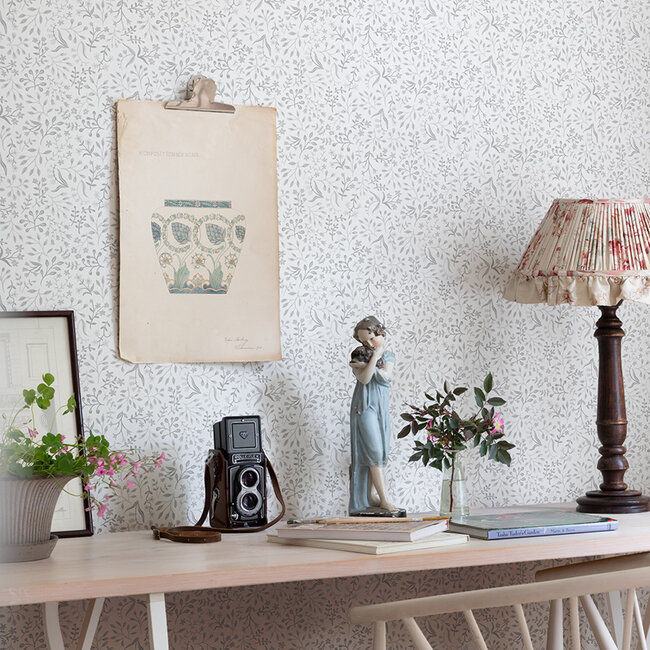 Dutch Wallcoverings Dutch Wallcoverings - FC Angas- Marie Grey - Vliesbehang - 10m x 53cm - 13131