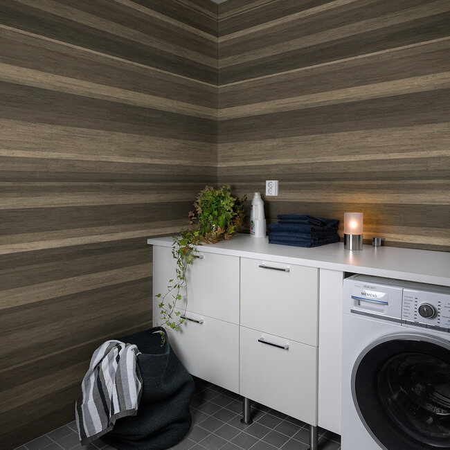 Dutch Wallcoverings Dutch Wallcoverings - FC Elements- mural Trävägg Dark brown 2,7x1m - Vliesbehang - 2,7m x 100cm - ED11942