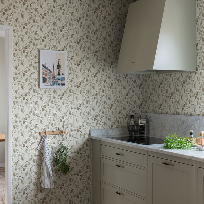 Dutch Wallcoverings Dutch Wallcoverings - Ester - Tallskog Beige - Vliesbehang - 10m x 53cm - 20115