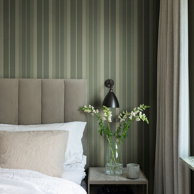 Dutch Wallcoverings Dutch Wallcoverings - Ester - Herrgard Dark green - Vliesbehang - 10m x 53cm - 20121