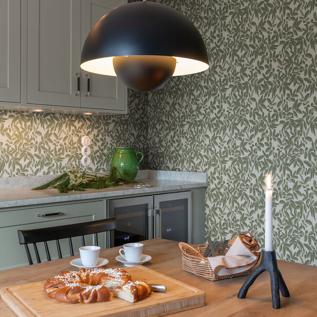 Dutch Wallcoverings Dutch Wallcoverings - Ester - Lovskog Green - Vliesbehang - 10m x 53cm - 20124