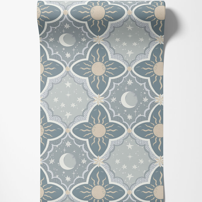 Dutch Wallcoverings Dutch Wallcoverings - FC Resan- Sol & Måne Blue - Vliesbehang - 10m x 53cm - 29034