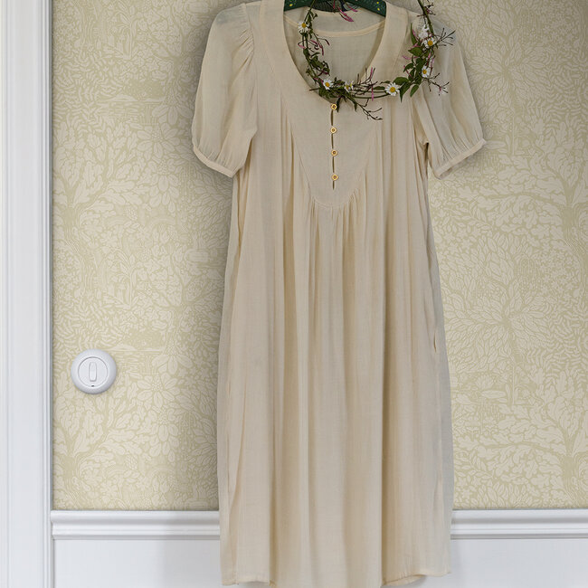 Dutch Wallcoverings Dutch Wallcoverings - FC Hjärterum- Olle beige - Vliesbehang - 10m x 53cm - 83109