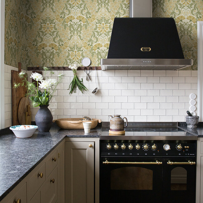 Dutch Wallcoverings Dutch Wallcoverings - FC Hjärterum- Öjvind beige - Vliesbehang - 10m x 53cm - 83117