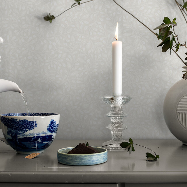 Dutch Wallcoverings Dutch Wallcoverings - FC Langenas- Adam White - Vliesbehang - 10m x 53cm - 12321