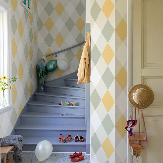 Dutch Wallcoverings Dutch Wallcoverings - FC Langtan- Kalas Green/yellw/white - Vliesbehang - 10m x 53cm - 63032